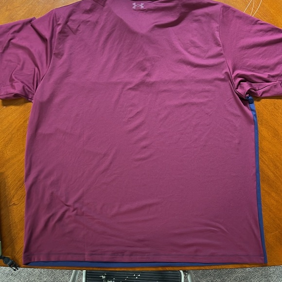 Under Armour color block performance polo maroon, and blue 4 XL - Picture 2 of 4